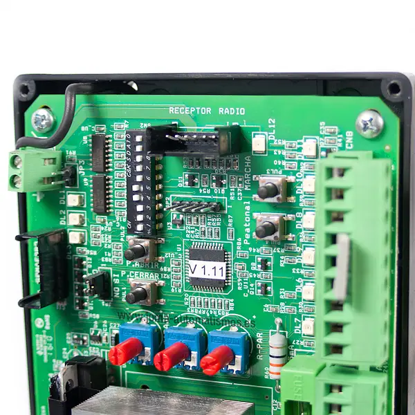 RINO 600: Motor corredera Erreka